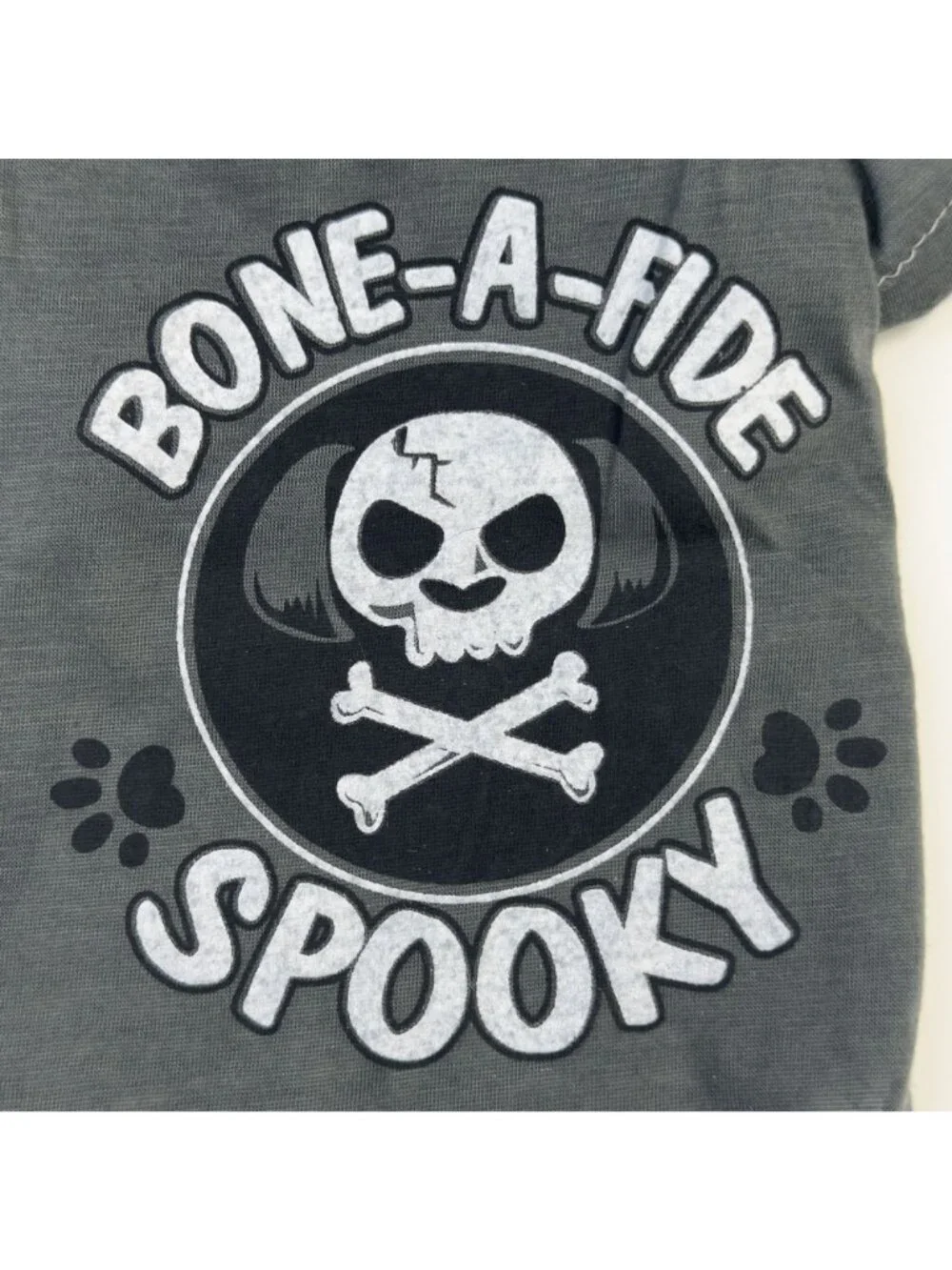 Bone-A-Fide Spooky Novelty Pet Halloween Tee Small Gray Skull Dog Costume NEW